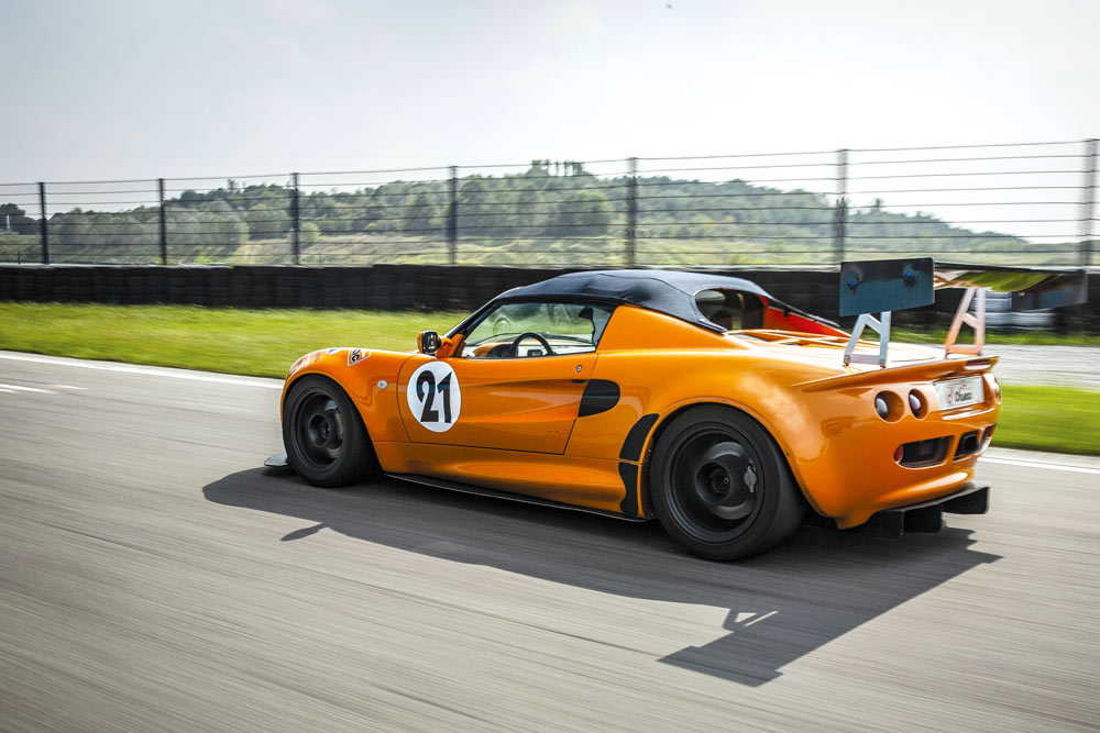 Lotus Elise 111 S posteriore test drive