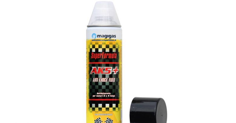 Come incrementare gli ottani nel motore dell'auto con l'additivo Superformula AK5+ di Magigas