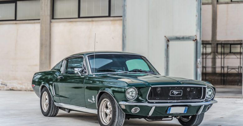 Ford Mustang Fastback 1968 auto storica americana elaborata con preparazione Buffalo Garage